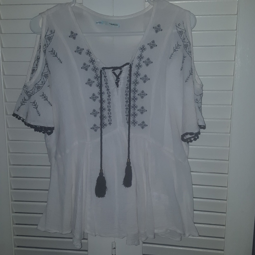 White cold shoulder top